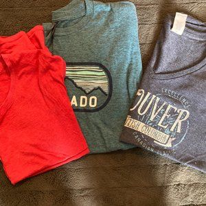 Free or 5$ - GAP & Souvenir's shirts bundle